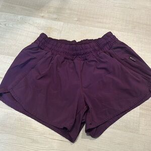 Lululemon tracker shorts - size 8